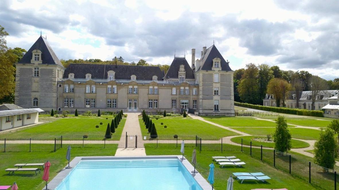 Chateau De Jalesnes Vernantes Esterno foto